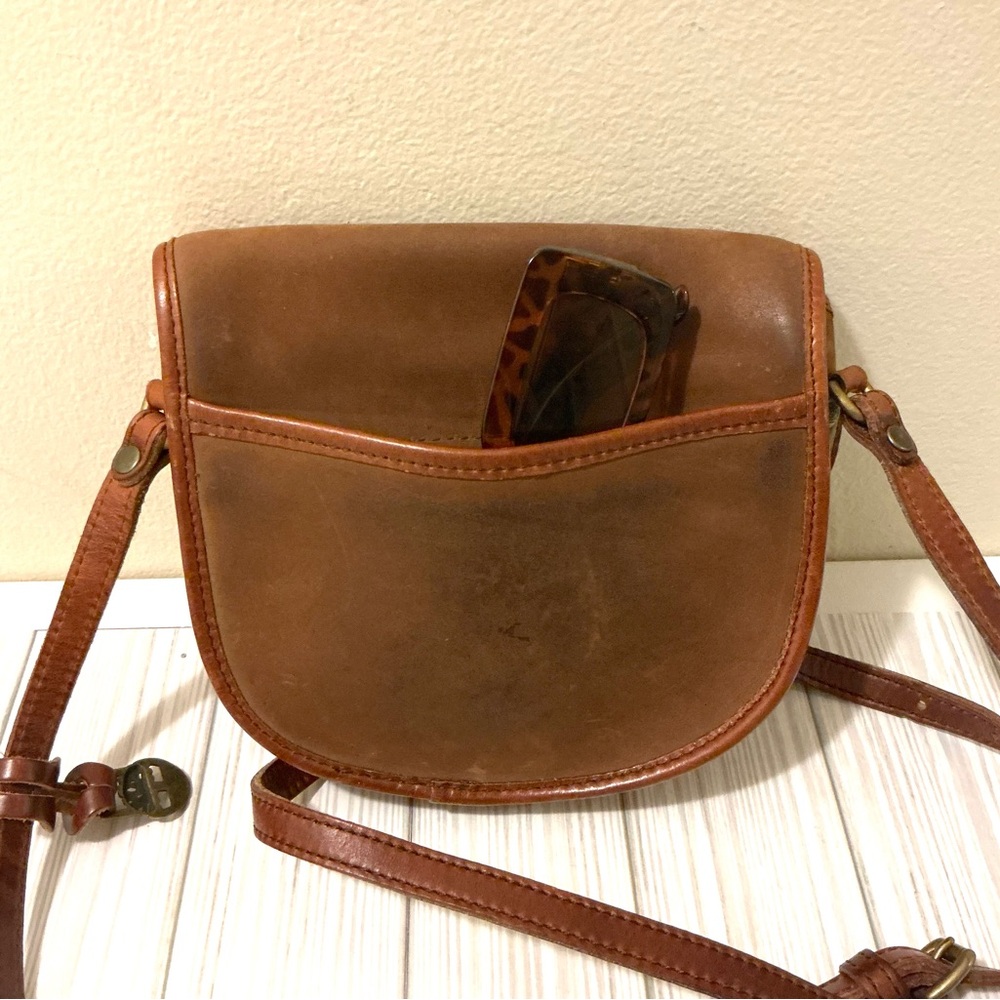 Brown Vintage Boho Style Leather Crossbody Bag - Picture 5 of 16